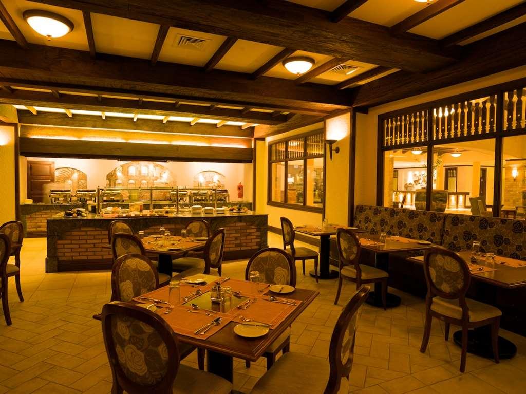Lake Victoria Serena Golf Resort & Spa Kigo Restoran foto